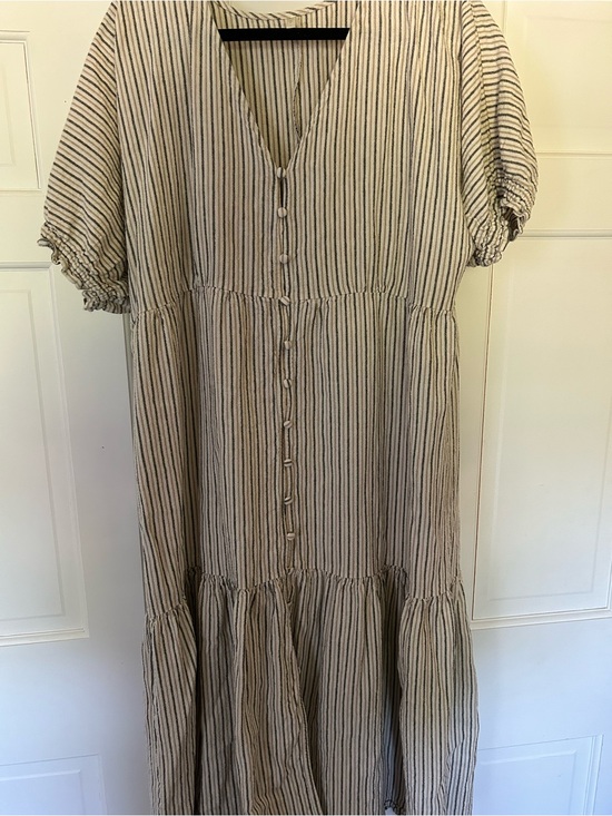 Rylee + Cru Dresses & Skirts - Rylee + Cru Cream and Black Striped Maxi Dress